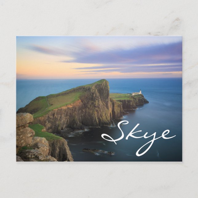 Neist point lighthouse on Skye at sunset Postcard (Front)