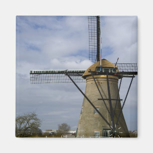 Netherlands (aka Holland), Kinderdijk. 19 Magnet
