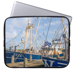 NETHERLANDS - STAVOREN - MEDIA APRIL 2017: Docked  Laptop Sleeve