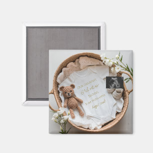 Neutral Baby Reveal Pregnancy announcement gift Magnet