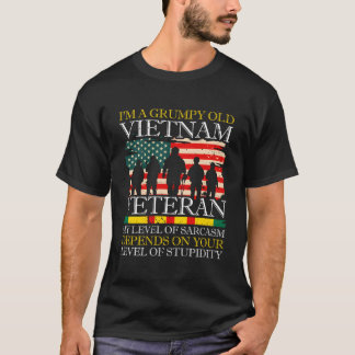 Never Underestimate An Old Man Who Is Also Vietnam T-Shirt