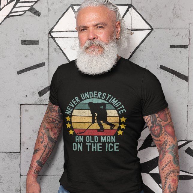 Never Understimate an Old Man on the Ice T-Shirt (Creator Uploaded)