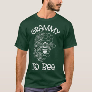 New Grammy To Be Pregnancy Announcement Bee New Ba T-Shirt
