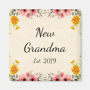 New Grandma Est. 2019 New Grandmother Floral Magnet
