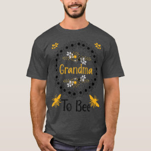 New Grandma To Be Pregnancy Announcement Grandmoth T-Shirt