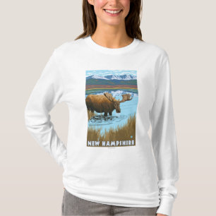 New HampshireMoose Drinking in Lake T-Shirt