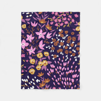 New Home Gift Trendy Seamless Floral Fleece Blanket