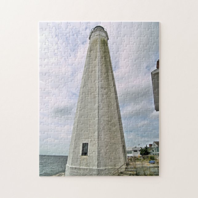New London Harbour Lighthouse, CT Puzzle (Vertical)