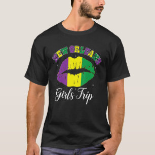 New Orleans  Girls Trip Mardi Gras Flag Women's Li T-Shirt