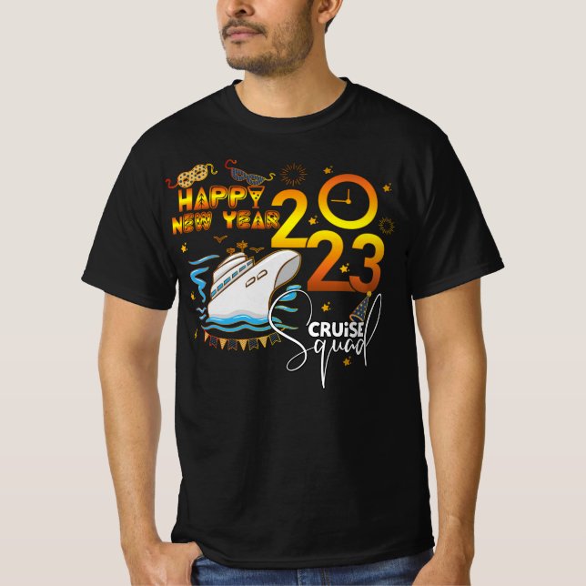 New Year Eve 2023 Cruise Party Family Group Friend T-Shirt (Front)