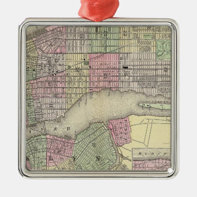 New York, Brooklyn 2 Metal Tree Decoration (Front)