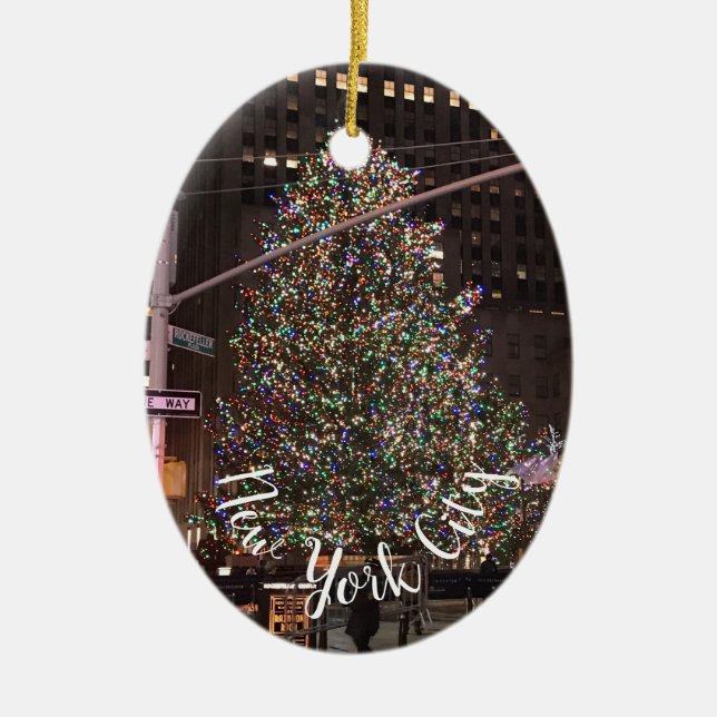 New York City Rockefeller Centre Christmas Tree Ceramic Ornament (Front)