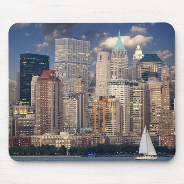 New York city skyline Mouse Pad (Front)