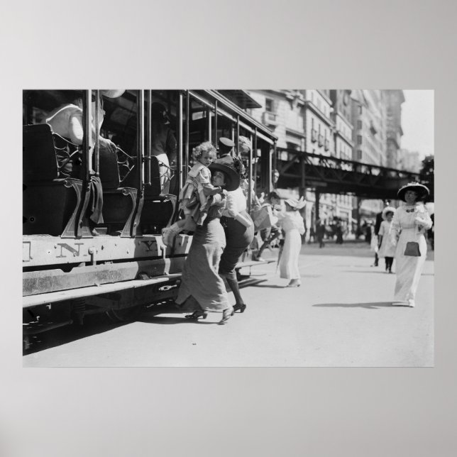 New York City Streetcar, 1913 Poster (Front)