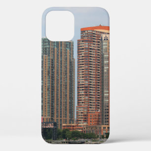 NEW YORK - JULY 5, 2015: Long Island City waterfr iPhone 12 Case