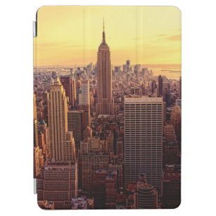 New York skyline city with Empire State iPad Air Cover
