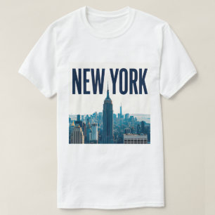 New York Skyline Statue of Liberty Travel Design T-Shirt