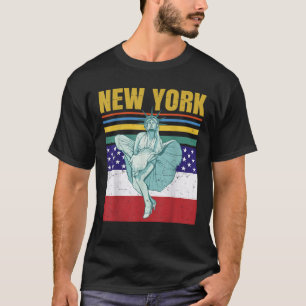 New York Statue Of Liberty USA Flag Retro America T-Shirt