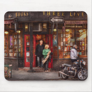 New York - Store - Greenwich Village - Three Lives Mouse Pad