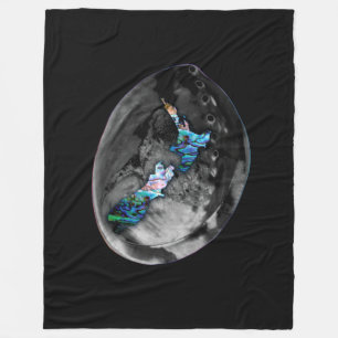 NEW ZEALAND KIWI MAP PAUA SHELL FLEECE BLANKET