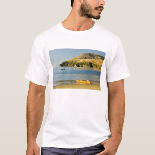 New Zealand, South Island, Marlborough Sounds. 2 T-Shirt