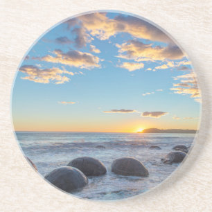 New Zealand, South Island, Moeraki Boulders Coaster