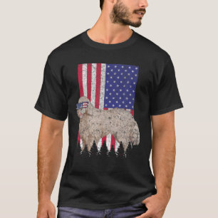 Newfoundland Patriotic Dog USA Pride American Flag T-Shirt
