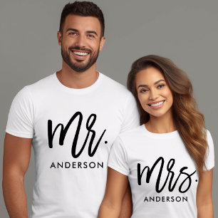Newlywed Bride Mrs. Modern Script and Name T-Shirt
