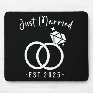 Newlyweds 2025 Bride And Groom Wedding Planners Ju Mouse Pad
