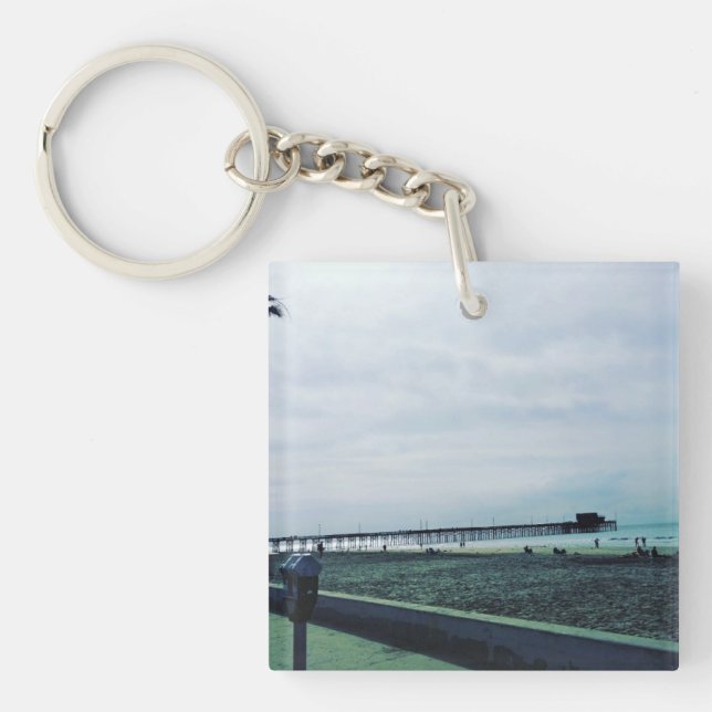 Newport Pier, Newport Beach, California Key Ring (Front)