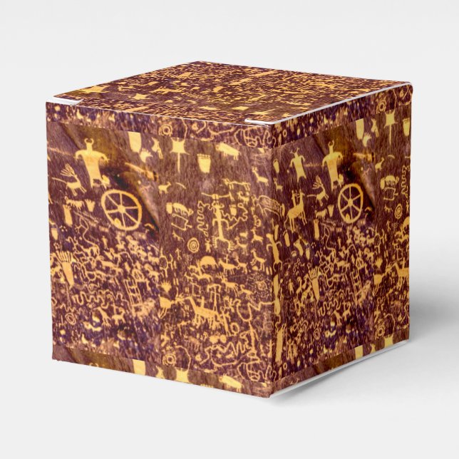 Newspaper Rock American Indian Utah Favour Box (Front Side)