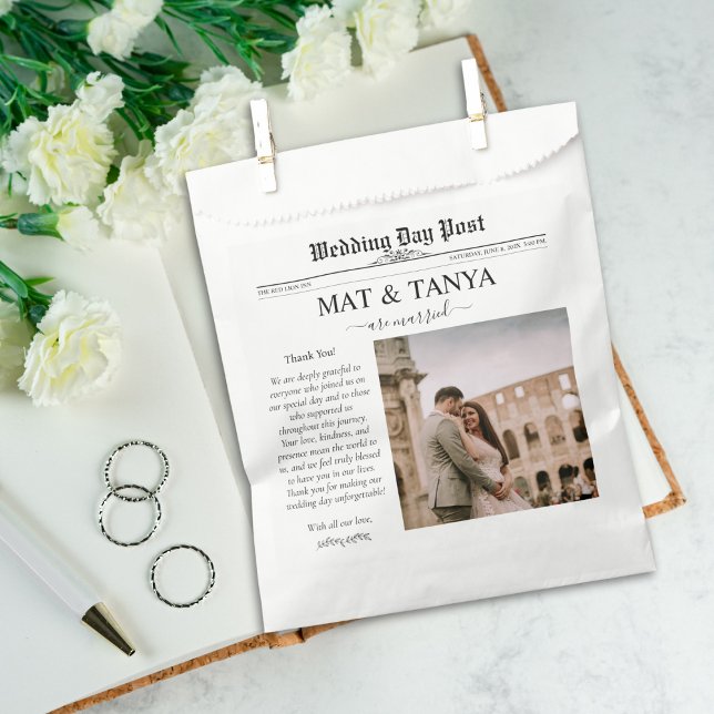 Newspaper Wedding Thank You Classic Elegant Favour Bag (Newspaper Wedding Thank You Classic Elegant Favor Bag)