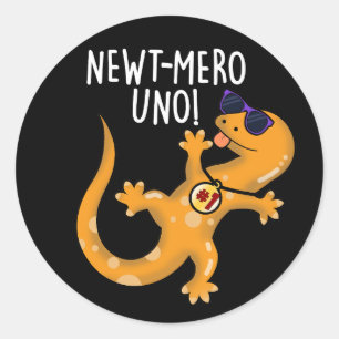 Newt-mero Uno Funny Newt Pun Dark BG Classic Round Sticker