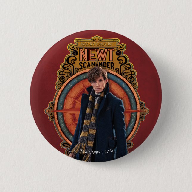 NEWT SCAMANDER™ Standing Art Nouveau Panel 6 Cm Round Badge (Front)