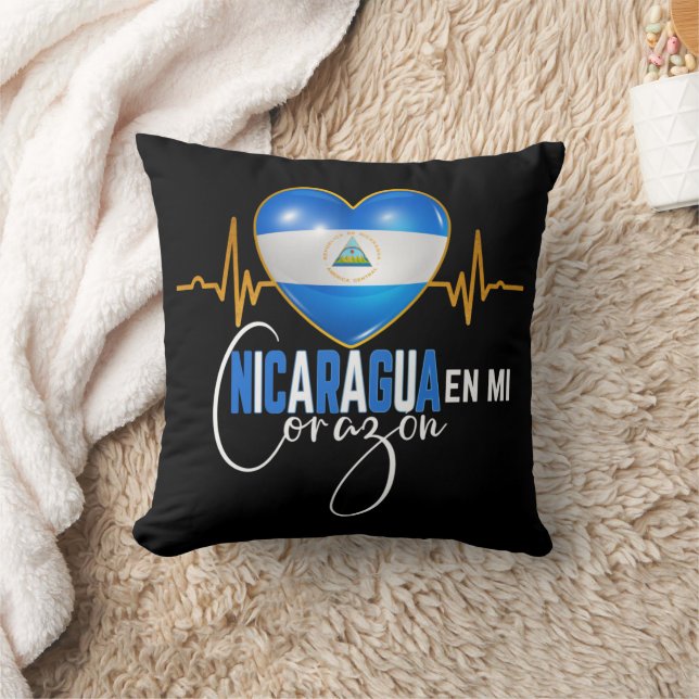 Nicaragua En mi Corazon Nicaraguan Pride  Cushion (Blanket)