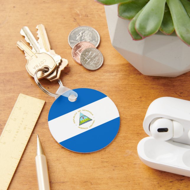 Nicaragua flag key ring (Desk)