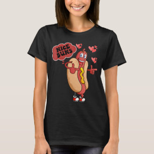 Nice Buns Nice Weiner Funny Valentines Day Couple T-Shirt