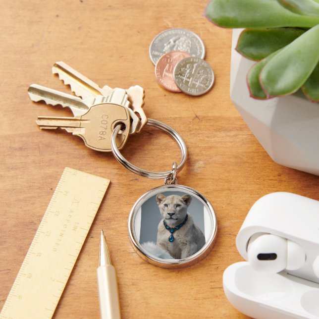 Nice shirt key ring (Desk)