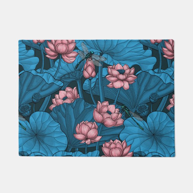 Night lotus garden doormat (Front)