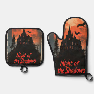 Night of the Shadows -  Retro Haunted House Design Oven Mitt & Pot Holder Set