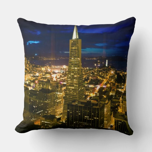 Night view of San Francisco. Cushion (Front)