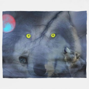 NIGHT WOLF FLEECE BLANKET