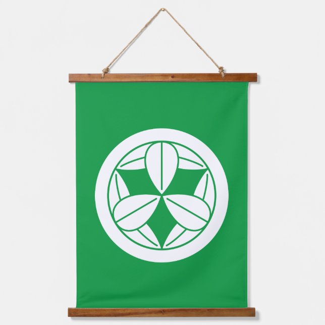 Nine bamboo leaves in circle hanging tapestry (Front)