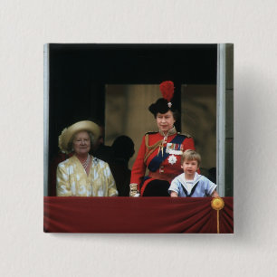 No.19 Prince William Buckingham Palace 1985 15 Cm Square Badge