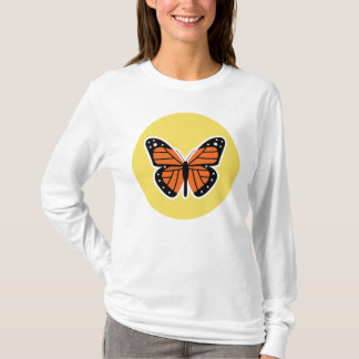 No human is illegal - immigrant justice now T-Shirt