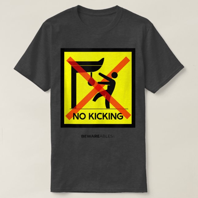No Kicking the boing speed bag, boing gym funny si T-Shirt (Design Front)