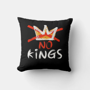 No King Funny Quote Anti Tyranny Retro Design Cushion
