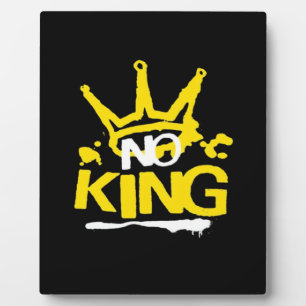 No King Vintage Style Plaque