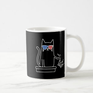 No Kings in America Funny Patriotic Cat Sunglasses Coffee Mug