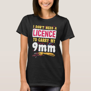 No license u2013 quilting knitter men women knitti T-Shirt